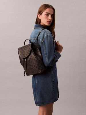 Imagen 2 del producto Mochila Con Estampado Integral Negro Calvin Klein