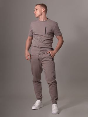 Imagen 2 del producto Jogger Lux Tech Gris Calvin Klein
