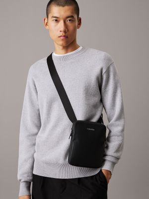 Imagen 2 del producto Bolso Cruzado Ck Must Negro Calvin Klein