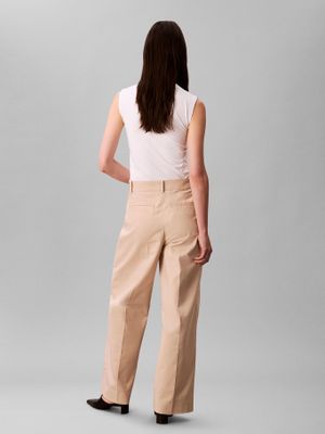 Imagen 2 del producto Pantalones Chino De Pierna Ancha Café Calvin Klein