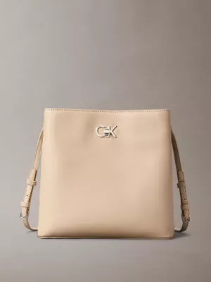 Imagen 1 del producto Cartera CK Bucket Beige Calvin Klein