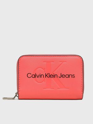 Billetera Sculpted Rosa Calvin Klein