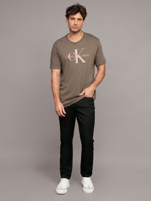 Imagen 2 del producto Polera Monogram Crew Cafe Calvin Klein
