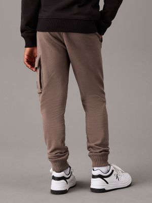 Imagen 2 del producto Jogger Niño Badge Relaxed Café Calvin Klein