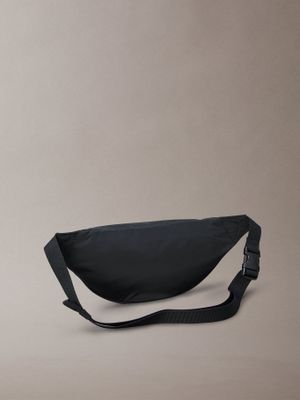 Imagen 2 del producto Banano Sport Essentials Negro 001 Calvin Klein