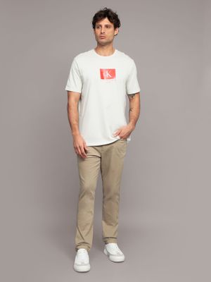 Imagen 2 del producto Polera con monograma en caja Beige Calvin Klein