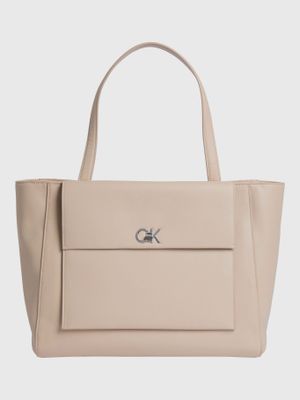 Cartera Tote CK Medium Beige Calvin Klein