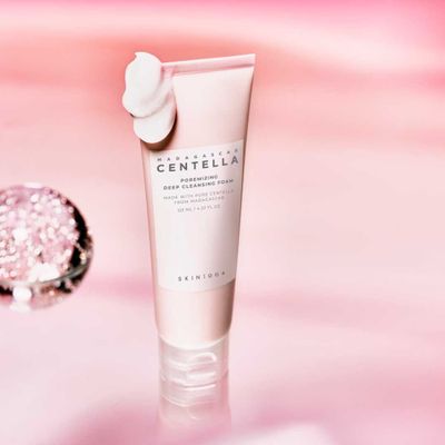 Imagen 2 del producto Limpiador acuoso Skin1004 seboregulador con arcilla