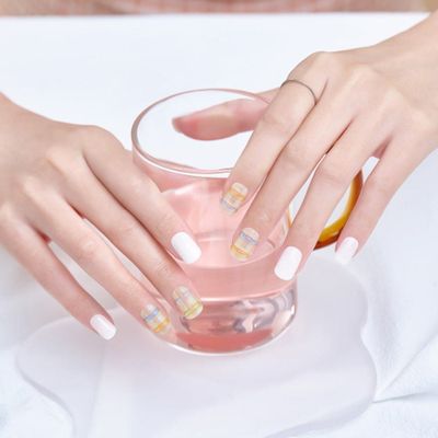 Imagen 2 del producto Uñas Press On Manicura Dashing Diva MGL3S110RR