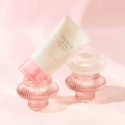 Imagen 2 del producto Crema hidratante ligera Skin1004