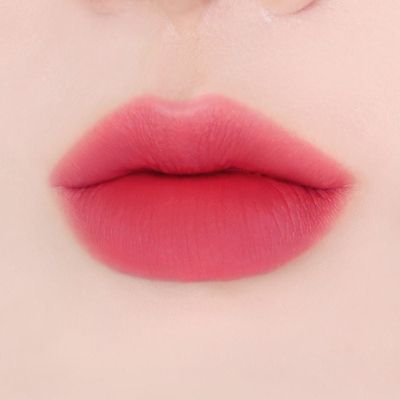 Imagen 2 del producto Labial BBIA Velvet V19 More Dazzling Rojo