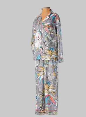 Pijama 2 piezas pantalón y camisa estampado full color monkey grey talla L