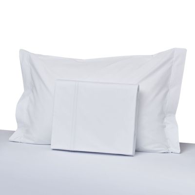 Juego sábanas King 200 hilos 50% alg - 50% pol, doble festón blanco