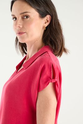 Imagen 2 del producto Blusa Escote En V fucsia Ma Griffe 14002125002116