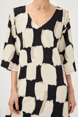 Imagen 2 del producto Vestido Tunica Estampado Negro Ma Griffe 13102224053102