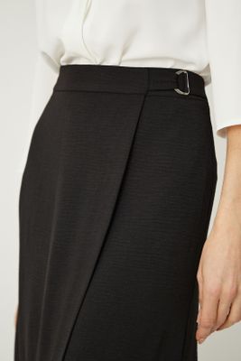 Imagen 2 del producto Falda Lisa Negro Ma Griffe 12002224051102