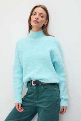 Sweater Liso Celeste 18120125024110