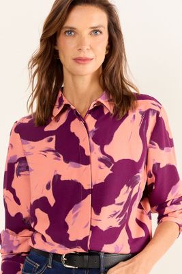 Imagen 1 del producto Blusa Camisera Estampada Morado Ma Griffe 14102126058121