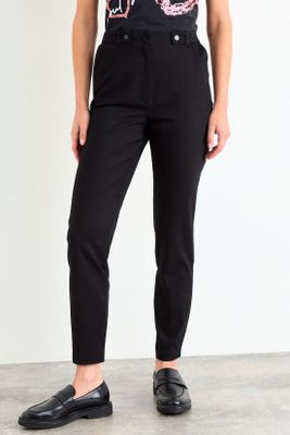 Imagen 2 del producto Pantalon Liso Negro iO 11020126006102