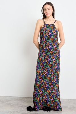 Vestido Fantasia Largo Negro iO 13504225001102