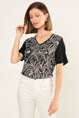 Polera Doble Tela Estampada Negro Ma Griffe 14602225003102