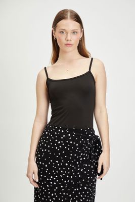 Polera Lisa Negro iO 14220224012102