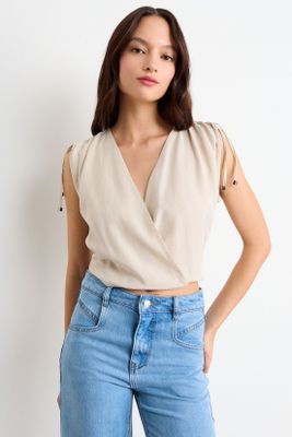 Blusa Lisa Beige iO 14020126050106