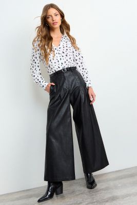 Pantalon Liso Negro iO 11020126005102