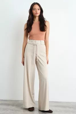 Pantalon Liso Beige iO 11020225023106