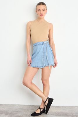 Imagen 1 del producto Short Mezclilla Celeste iO 11820225001110