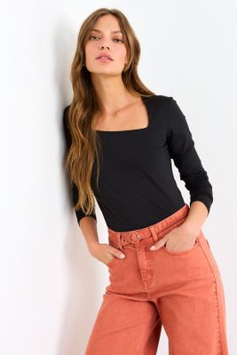 Imagen 2 del producto Polera Lisa Negro iO 14220126006102