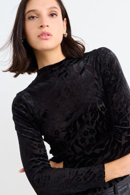 Imagen 2 del producto Polera Fantasia Negro iO 14320126056102