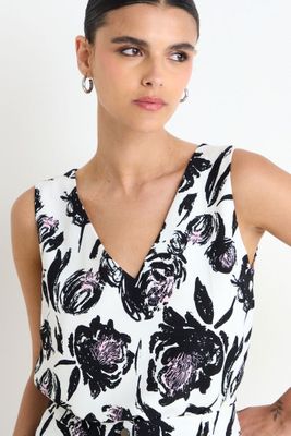 Blusa Fantasia Cuello En V Negro Ash 14107225057102