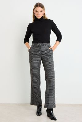 Pantalon Negro Ash 11107225002102