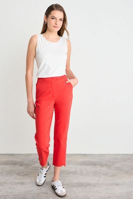 Pantalon Liso Rojo iO 11020225020103