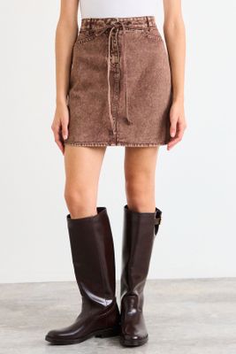 Imagen 2 del producto Falda Mezclilla Café iO 12820126001109