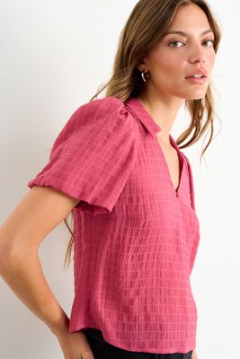 Imagen 2 del producto Blusa Lisa Fucsia iO 14020126051116