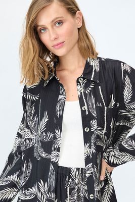 Imagen 2 del producto Blusa Fantasia Negro Ash 14104224007102