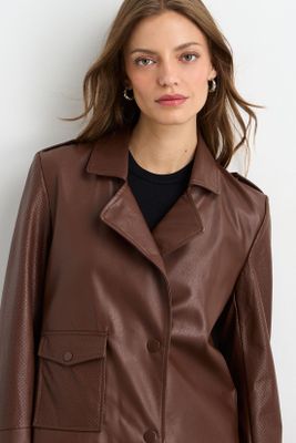 Imagen 2 del producto Chaqueta Café iO 17520225003109