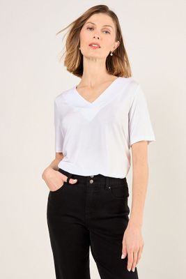 Imagen 1 del producto Polera Escote En V Blanco Ma Griffe 14202225015101