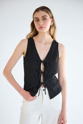 Polera Lisa Negro iO 14220125001102