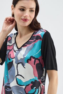 Imagen 2 del producto Polera Con Nudo Estampada Negro Ma Griffe 14602224058102