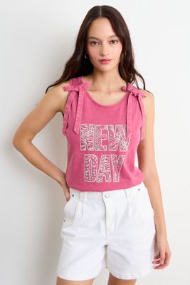 Imagen 2 del producto Polera Estampada Fucsia iO 14620126002116