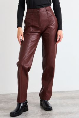 Imagen 2 del producto Pantalon Liso Café iO 11020126060109