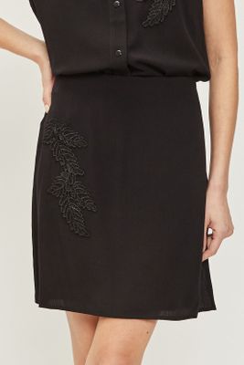 Imagen 2 del producto Falda Con Bordado Negro Ash 12007224003102