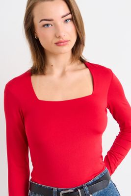 Imagen 2 del producto Polera Manga Larga Rojo iO 14220126006103