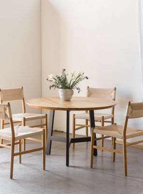 Imagen 2 del producto Mesa de comedor Osasuna negra roble 120 Amoblé