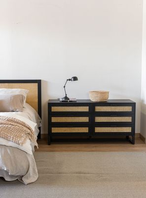 Buffet Vento Negro T 150