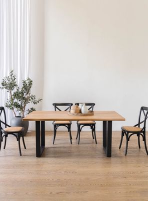 Imagen 2 del producto Mesa De Comedor Montblanc Negra Roble