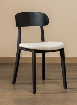 Imagen 2 del producto Silla Miscano Negra Amoblé